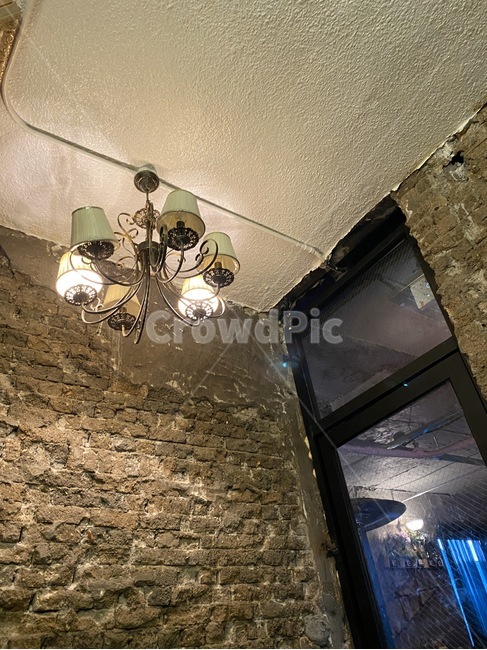 풍경,경치,lighting,조명,corner,모서리,interiordesign,인테리어디자인,indoors,옥내,감성,모던,디자인,램프,샹들리에