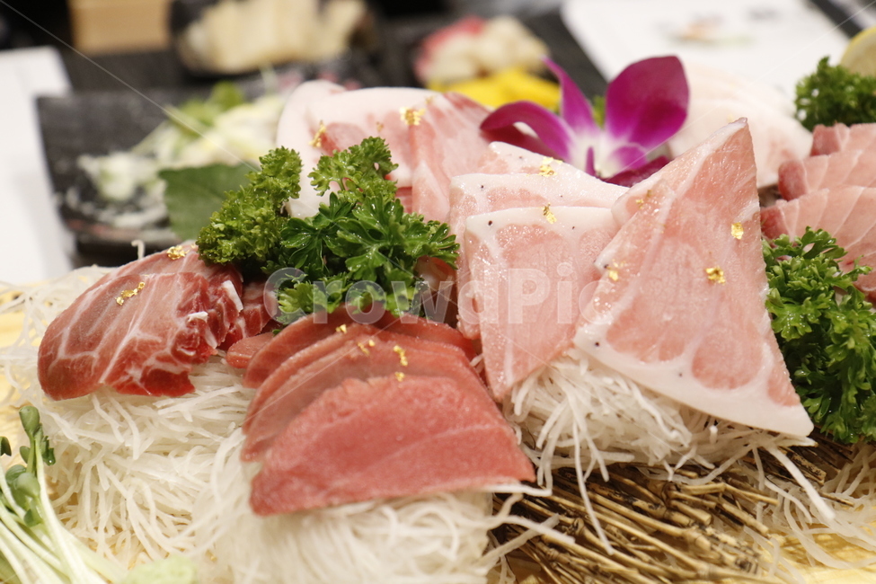 참치,참치회,회,일식,참다랑어,음식,식재료,요리,food,cook,meal,dishes,food reserves,수산물,해산물,fishery products,seafood,일식,일본음식,일본요리,Japanese food,Japanese dishes,Japanese meal,Japanese cook