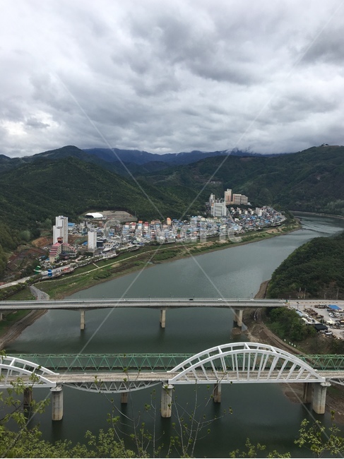 풍경,자연,경치,다리,건물,강,전망대