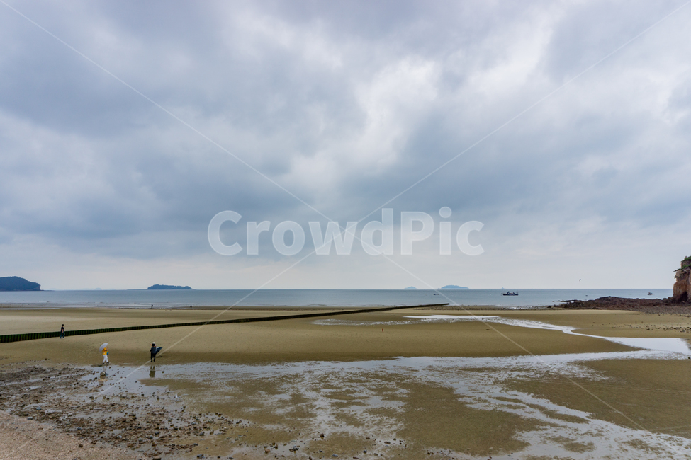 태안,안면도,꽃지,해변,해수욕장,바다,sea,바닷가,해안,해안가,갯벌,개펄,서해,자연,nature,land,모래사장,어촌,ocean,하늘,구름,땅,지평선,수평선,트인,탁트인,썰물,물길