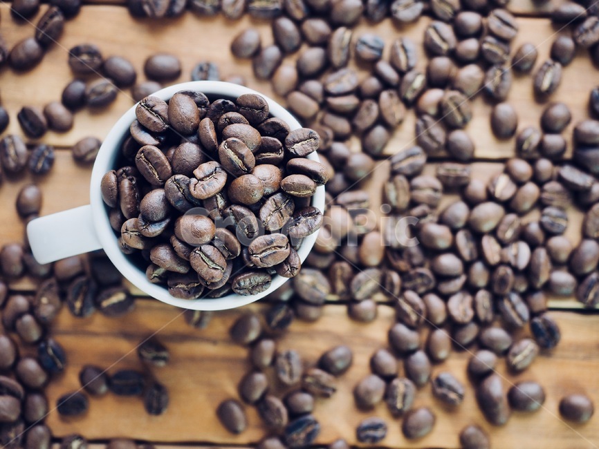 커피원두,원두,커피콩,로스팅원두,로스팅,커피,아메리카노,배경,음료,coffeebeans,coffeebean,roastingbeans,roasting,coffee,americano,background,beverage,커피,카페,coffee,cafe