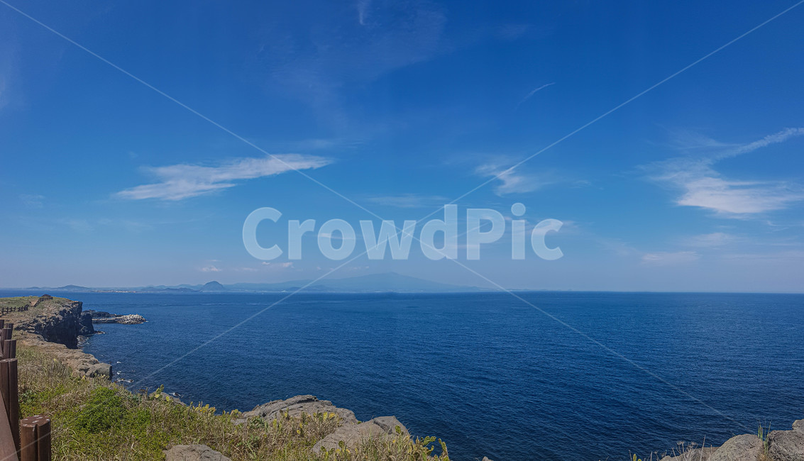 힐링,하늘,구름,바다,파노라마,자연,nature,제주도,제주,jeju,감성,emotion,경치,landscape,풍경,scenery,푸른,blue,휴식,rest,healing,sky,cloud,sea,돌,rock,panorama,자연,풍경,nature,landscape,한국자연풍경,한국자연경관,korea nature landscape,제주도,jeju,jeju island,promontory,곶,land,땅,outdoors,옥외,adventure,모험,leisure activities,레저 활동