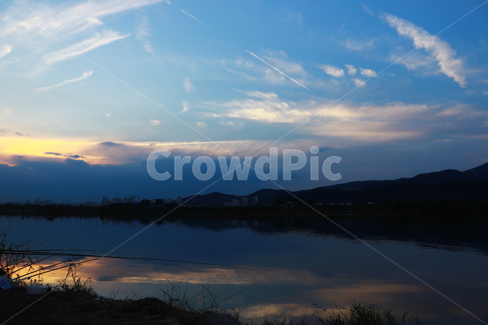 저녁,가을하늘,sky,낚시,강,하늘색,노을,저녁노을,자연,풍경,nature,landscape,outdoors,옥외
