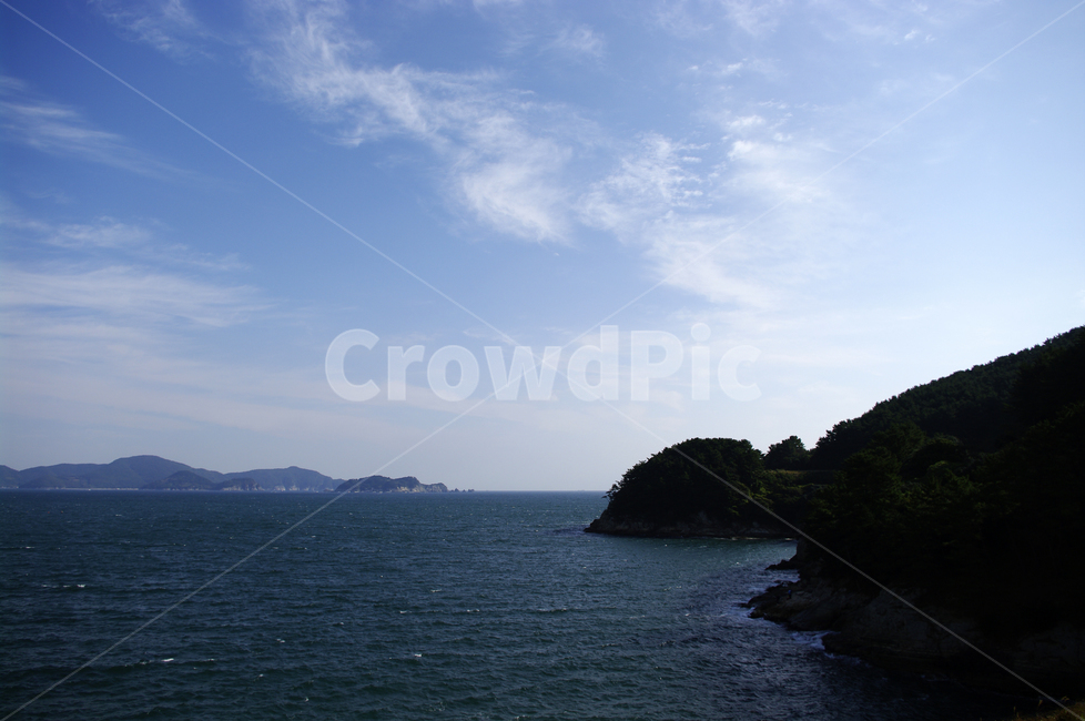 바다,섬,하늘,풍경,구름,land,땅,nature,자연,outdoors,옥외,ocean,대양,sea,water,물,shoreline,해안선,coast,연안,promontory,곶