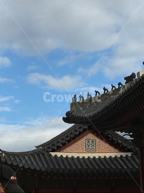 경복궁,하늘,한옥,서울,한국의멋,한국전통,한국문화,korean traditional,korean culture,건축물,건물외관,exterior,building,structure,architecture,construction