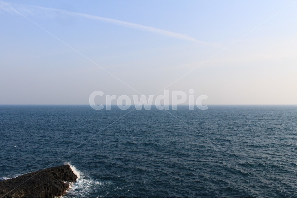 자연,outdoors,바다,ocean,sea,바위,제주도,하늘