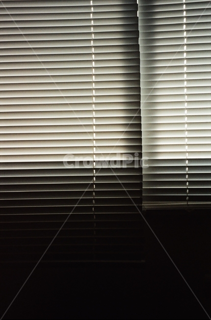 블라인드,햇빛,창문,방,그림자,room,myroom,shade,window,blind,film,filmphotography,필름사진,필름