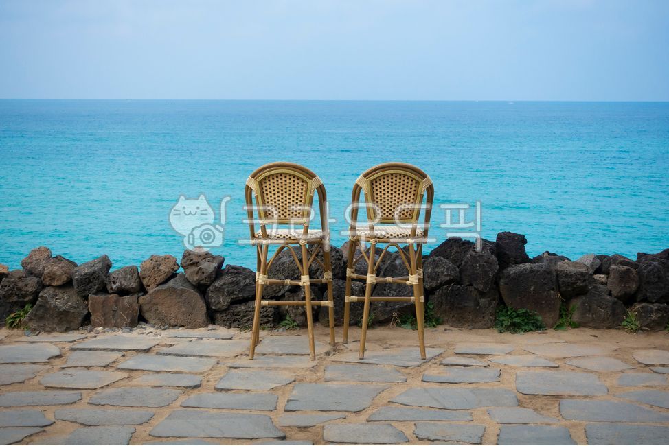 horizon,couple,ocean,furniture,Jeju,chair,stonewall