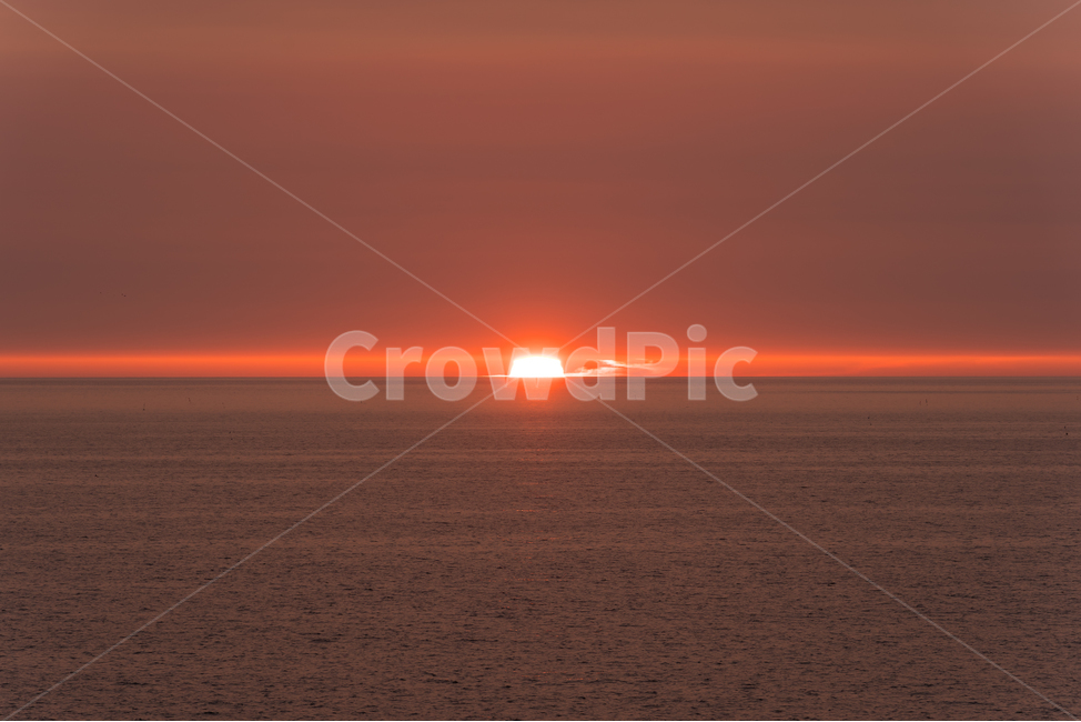 일몰,노을,바다,풍경,자연,sunset,landscape,자연,풍경,nature,landscape,outdoors,옥외,dusk,황혼,sky,하늘,dawn,새벽,red sky,붉은 하늘