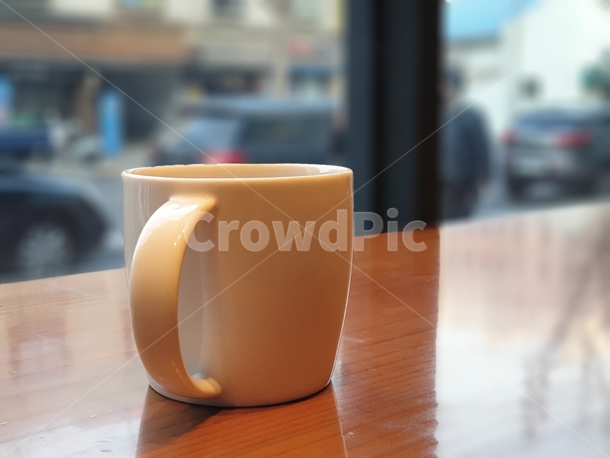 커피,컵,cup,머그잔,coffee,커피숍,커피점,테이블,table,사물,물건,오브젝트,object,커피,카페,coffee,cafe