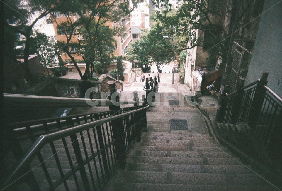 홍콩,홍콩풍경,hongkong,여행사진,필름카메라,감성사진,거리풍경,길거리,거리,도심,도시풍경,도시,city,계단,도시,풍경,city,landscape,골목길,alley,해외,외국,세계,foreign,oversea,world,세계도시풍경,해외도시풍경,외국도시풍경,world cityscape,path,통로,walkway,보도,sidewalk,pavement,포장
