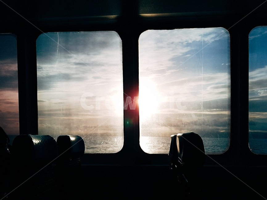 배,창문,일출,풍경,sunrise,바다,바다위,창가자리