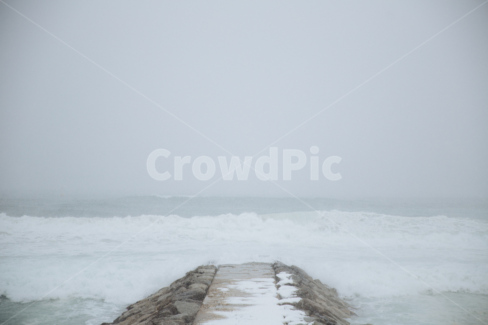 겨울,눈,풍경,감성,스냅,주문진,바닷가,도깨비,파도,방파제,겨울,계절,winter,season,자연,풍경,nature,landscape,한국자연풍경,한국자연경관,korea nature landscape,outdoors,옥외
