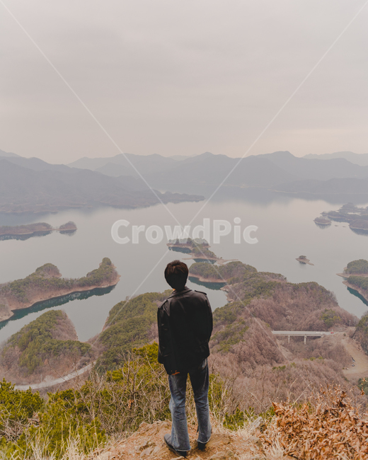land,nature,자연,outdoors,person,인간,사람,human,옥외,water,sea,바다,ocean