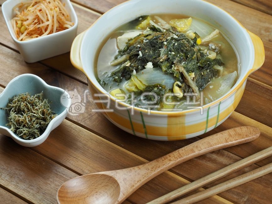 시래기,시래기된장국,된장국,된장찌개,음식,요리,한국음식,전통음식,두부,반찬,misosoup,soybeanpastestew,food,cooking,koreanfood,traditionalfood,tofu,koreanculture,한국전통음식,식사,채소,야채,meal,vegetable,koreantraditionalfood