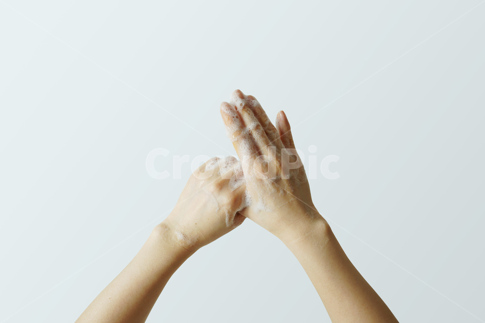 손,손소독,손씻기,공중보건,위생,비누거품,거품,비누,청결,누끼,보건,의료,헬스케어,건강,감염,핸드워시,손청결,person,사람,human,인간,사람,인물,인간,human,person,신체일부,몸,body,건강,헬스웨어,헬스케어,healthware,health care