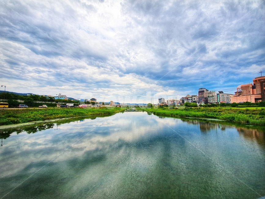 구름,자연,건축,하늘,다리,sky,강,river,반영,감성,일상,취미,풍경