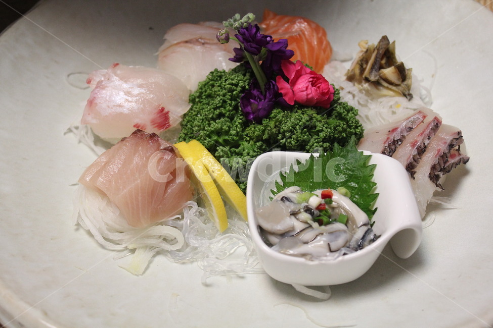모듬회,회,제철회,사시미,한정식,음식,식재료,요리,food,cook,meal,dishes,food reserves,수산물,해산물,fishery products,seafood