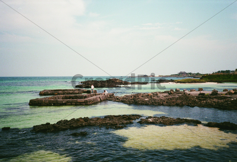 제주도,세화해변,한적함,여유,힐링,바닷마을,하늘,구름,물놀이,제주,휴가,바캉스,여름,커플,바다,해변