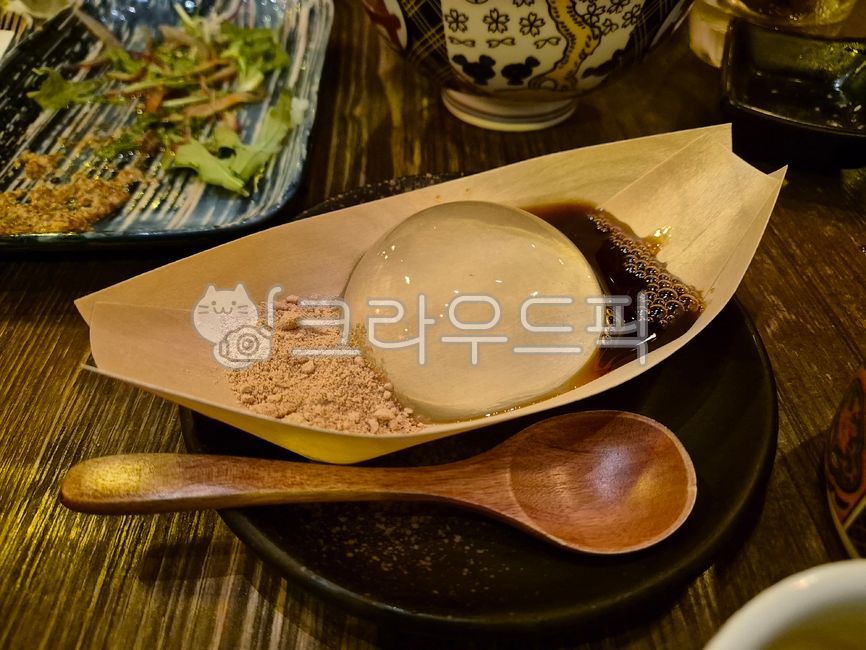 미즈신겐모찌,모찌,빗방울케이크,일식,일본투명디져트,일본디져트,일본음식,mizushingenmochi,일본요리,japanesefood,맛집,음식,요리,food,foodie,외식,japan,일본,水信玄餅,mochi