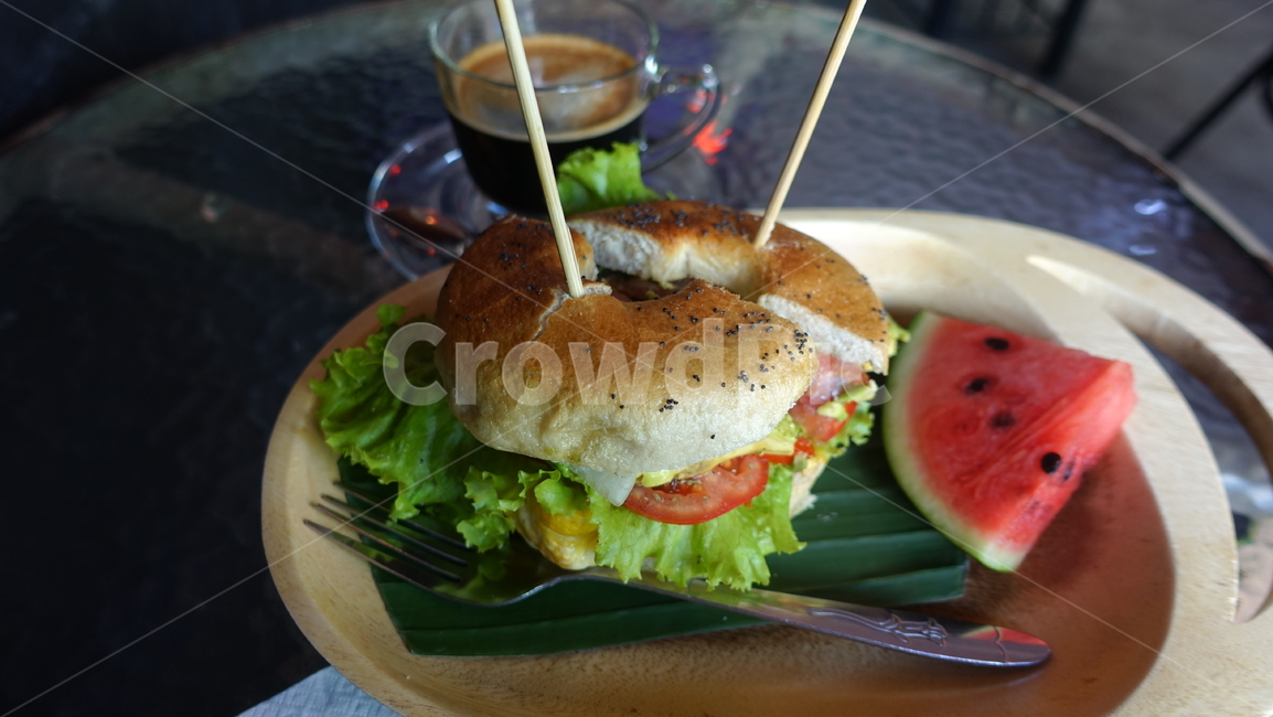 food,음식,burger,버거,샌드위치,베이글,bagle,수박,커피