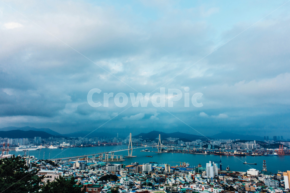 부산,부산항대교,영도,바다,풍경,경치,자연,landscape,교통,날씨,도시,city,항구,도시,풍경,city,landscape,한국도시풍경,한국도시경관,korea cityscape