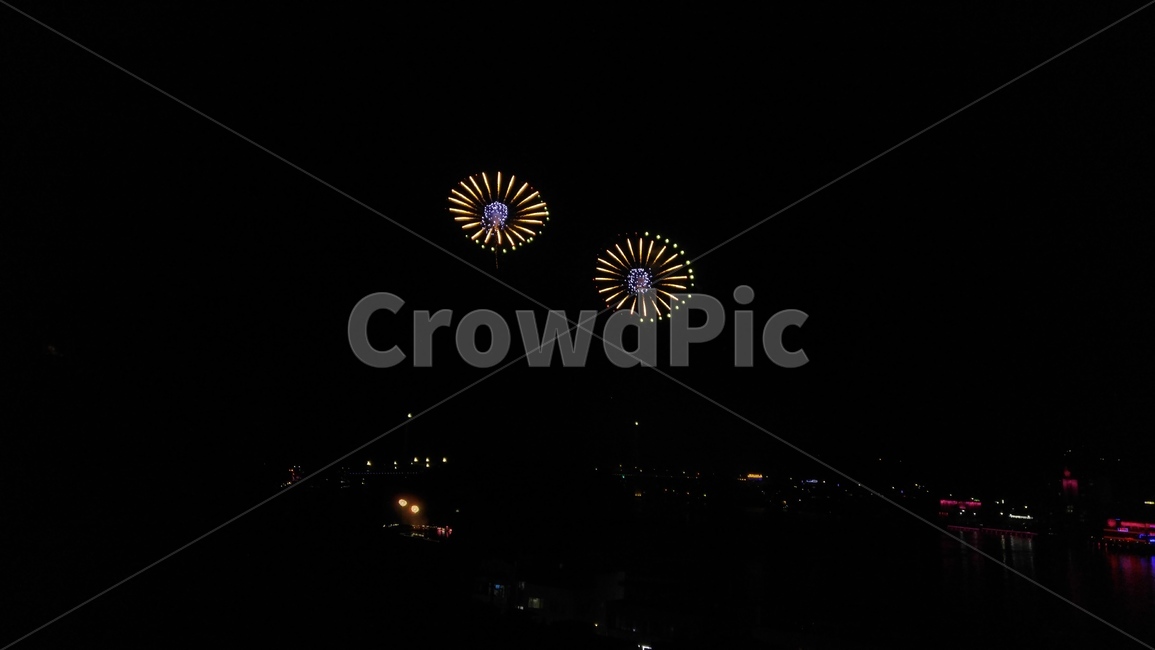 폭죽놀이,밤하늘,밤바다,파티,축제,firework,squib,petard