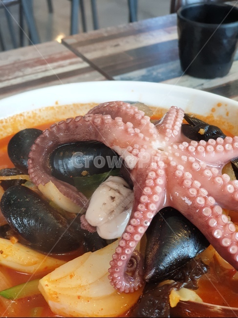 문어라면,돌문어라면,제주돌문어,해물라면,돌문어