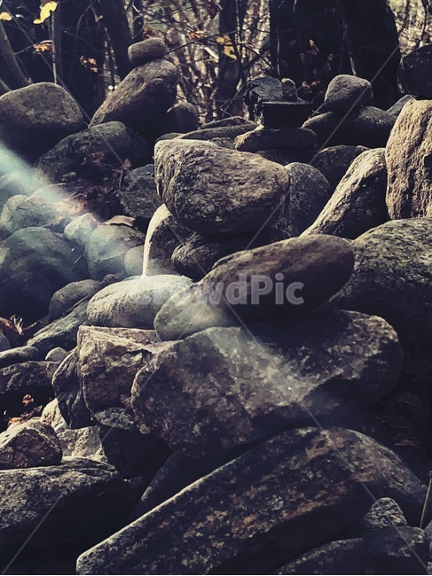바위,돌,산책길,빛,햇살,바위들,수석,가을,록,rock,rubble,stone,stones,자연,자연,풍경,nature,landscape