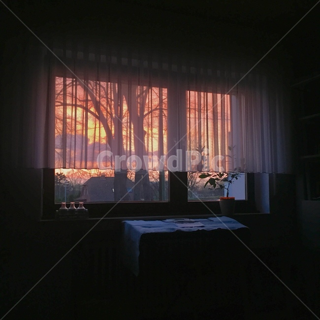 붉은,노을,해질녘,하늘,창문,감성,sensible,feeling