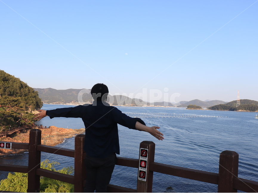 남자,뒷모습,광활한,통영,남해바다,다도해