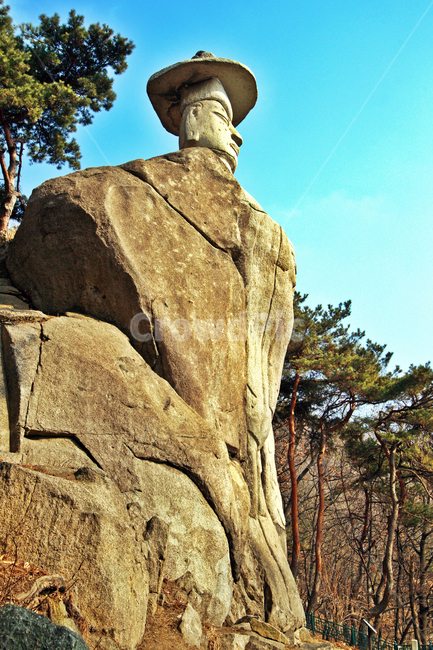 마애이불입상,용미리,파주,고려시대,마애불,국보제93호,암벽,불상,원립불,방립불,쌍미륵석불,설화,전설,선각,선종,한국전통,한국문화,korean traditional,korean culture,조각상,동상,석상,조형물,statue,bronze statue,stone statue