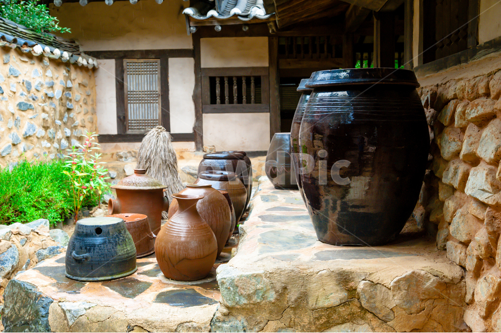 민속촌,용인,한옥,기와집,전통,항아리,장독대,한국전통,한국문화,korean traditional,korean culture,사물,물건,오브젝트,thing,object,matter
