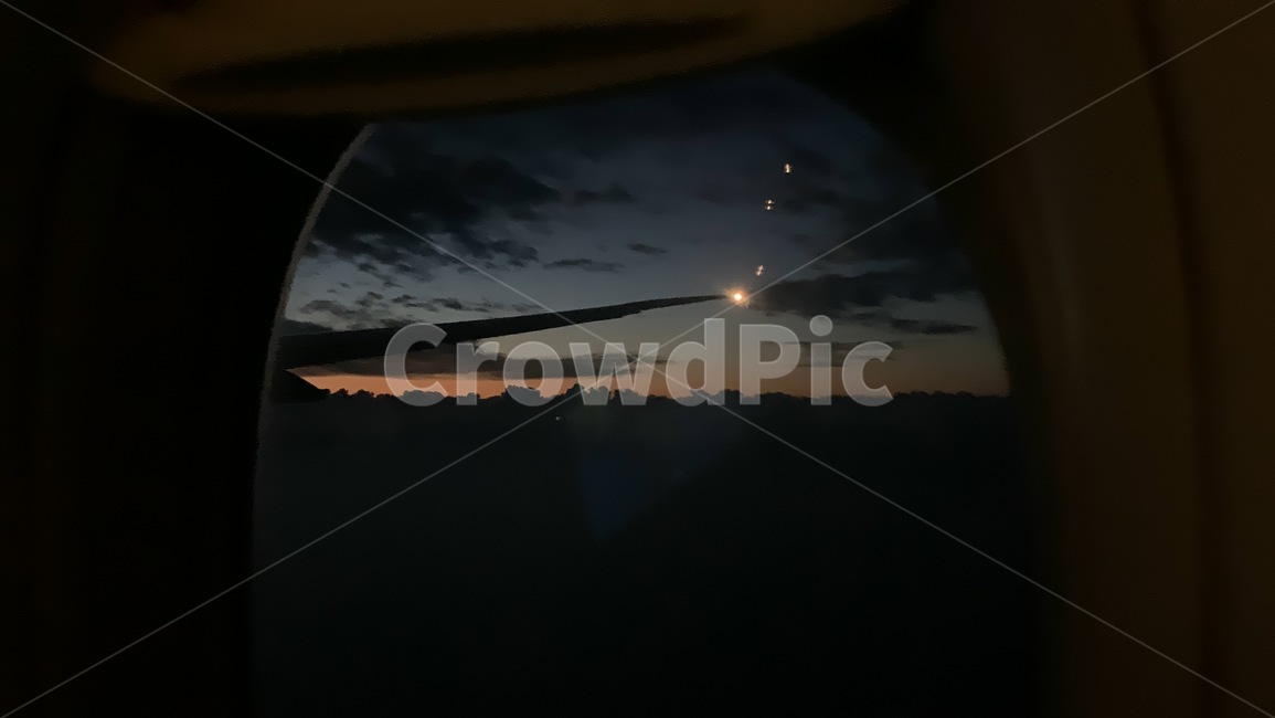 light,빛,flare,플레어,nature,자연,착륙,비행기,창문,일출,landing,airplane,window,sunrise