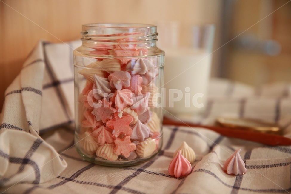 사탕,달콤,머랭,쿠키,커피,카페,핑크,디저트,간식,후식,dessert,snack