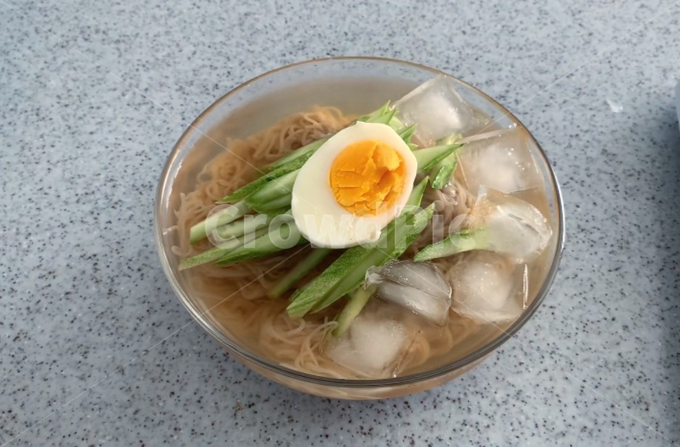 냉면,물냉면,여름,음식,요리,음식,식재료,요리,food,cook,meal,dishes,food reserves,면류,면요리,noodles,한식,한국음식,한국요리,korean food,korean dishes,korean meal,korean cook