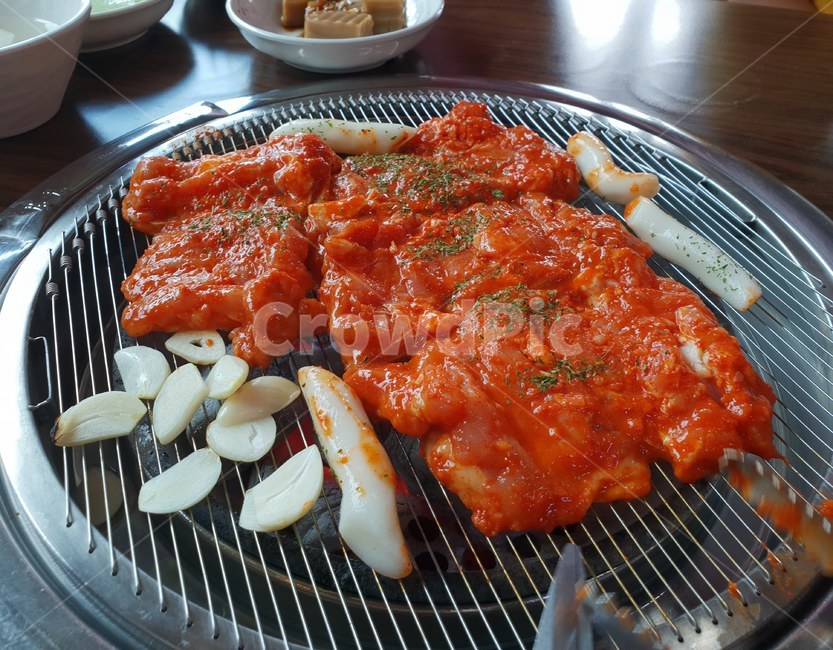 음식,한국음식,닭갈비,닭요리,숯불닭갈비,chicken,koreanfood,barbeque,음식,식재료,요리,food,cook,meal,dishes,food reserves,육류,고기,meat