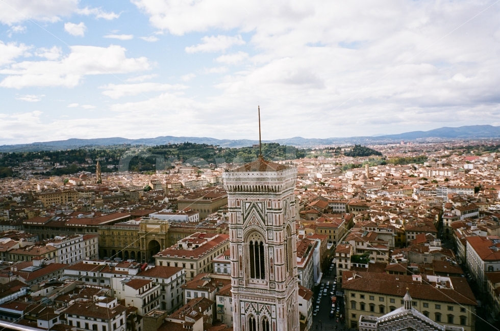피렌체,두오모성당,필름사진,이탈리아,여행사진,건물외관,감성사진,예술,문화,도시풍경,해외,랜드마크,건축물,유럽,도시,풍경,city,landscape,해외,외국,세계,foreign,oversea,world,outdoors,옥외,경치,nature,자연,scenery,architecture,building,건물,tower,탑