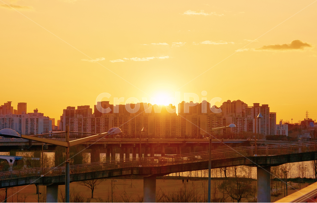 일몰,광진교,하늘,노을,한강,야경,건물,건축,도시,도심,city,building,sunset,nightlight,sky,도시,풍경,city,landscape,한국도시풍경,한국도시경관,korea cityscape,light,빛,flare,플레어