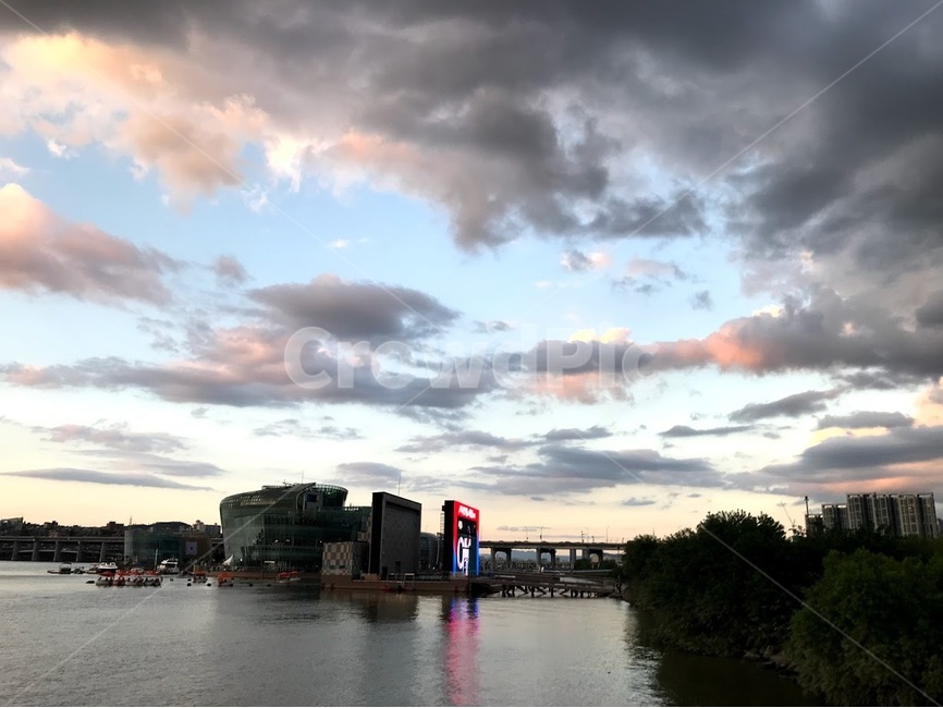 반포,한강공원,가을,하늘,구름,태양,빛,도시,풍경,city,landscape,한국도시풍경,한국도시경관,korea cityscape
