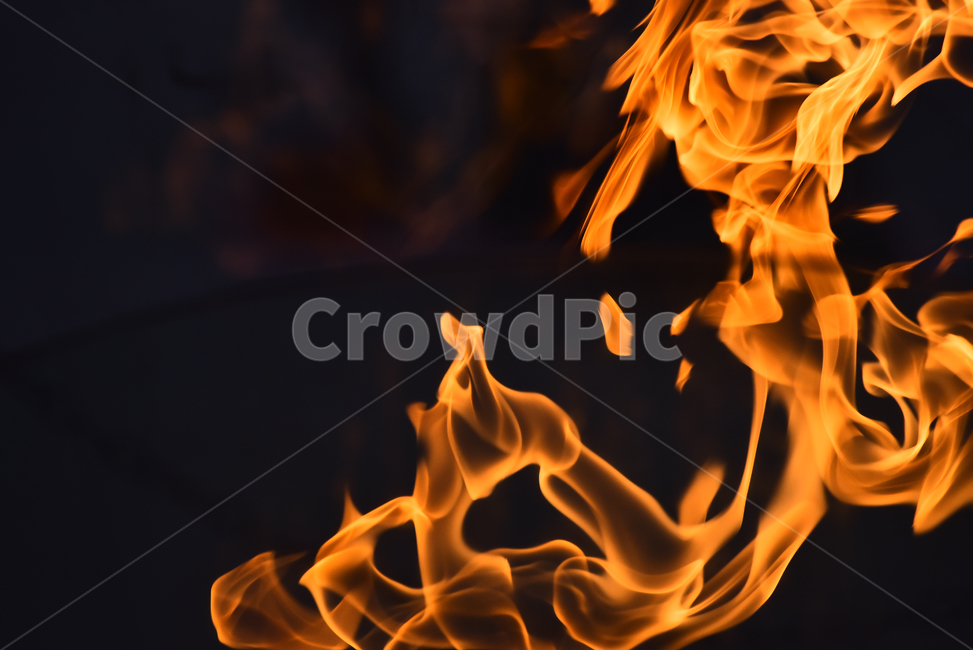 불꽃,화염,불,파이어,모닥불,fire,타오르다,검정,오렌지색,노랑색,flame,blaze,flare,뜨거움,열기,heat,백그라운드,배경,바탕,background
