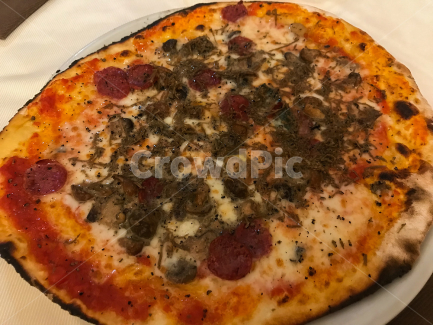 피자,pizza,음식,이탈리아음식,이탈리아요리,food,fourseasonspizza,콰트로스타지오니피자,콰트로스타지오네,quattrostagioni,quattrostagionipizza,화덕피자,음식,식재료,요리,food,cook,meal,dishes,food reserves,양식,서양음식,서양요리,western food,western dishes,western meal,western cook