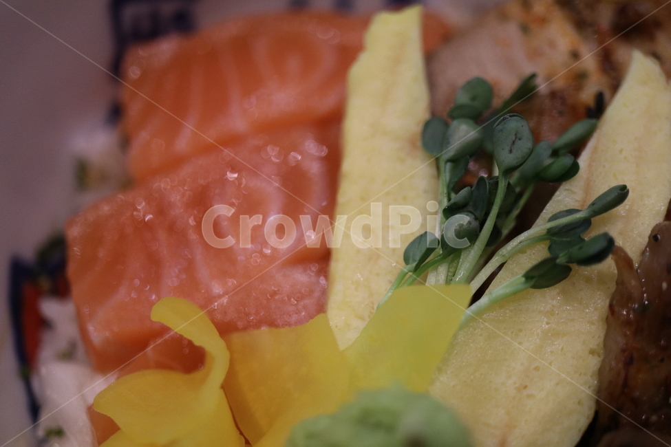 연어덮밥,덮밥,일식,무순,음식,점심,식사,한끼,음식,식재료,요리,food,cook,meal,dishes,food reserves,수산물,해산물,fishery products,seafood,일식,일본음식,일본요리,Japanese food,Japanese dishes,Japanese meal,Japanese cook