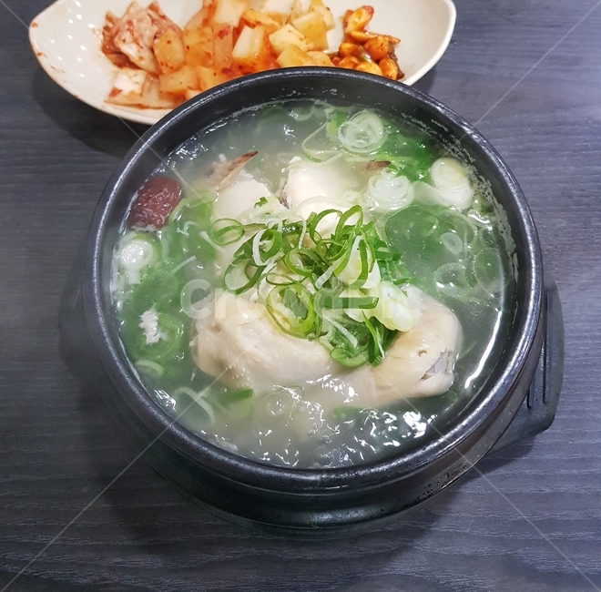 삼계탕,닭,한식,복날,food,음식,음식,식재료,요리,food,cook,meal,dishes,food reserves,한식,한국음식,한국요리,korean food,korean dishes,korean meal,korean cook