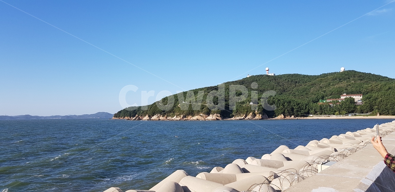 바닷가,섬,여름,바다,방파제,자연,풍경,nature,landscape,promontory,곶,outdoors,옥외,land,땅,shoreline,해안선,water,물,ocean,대양,sea