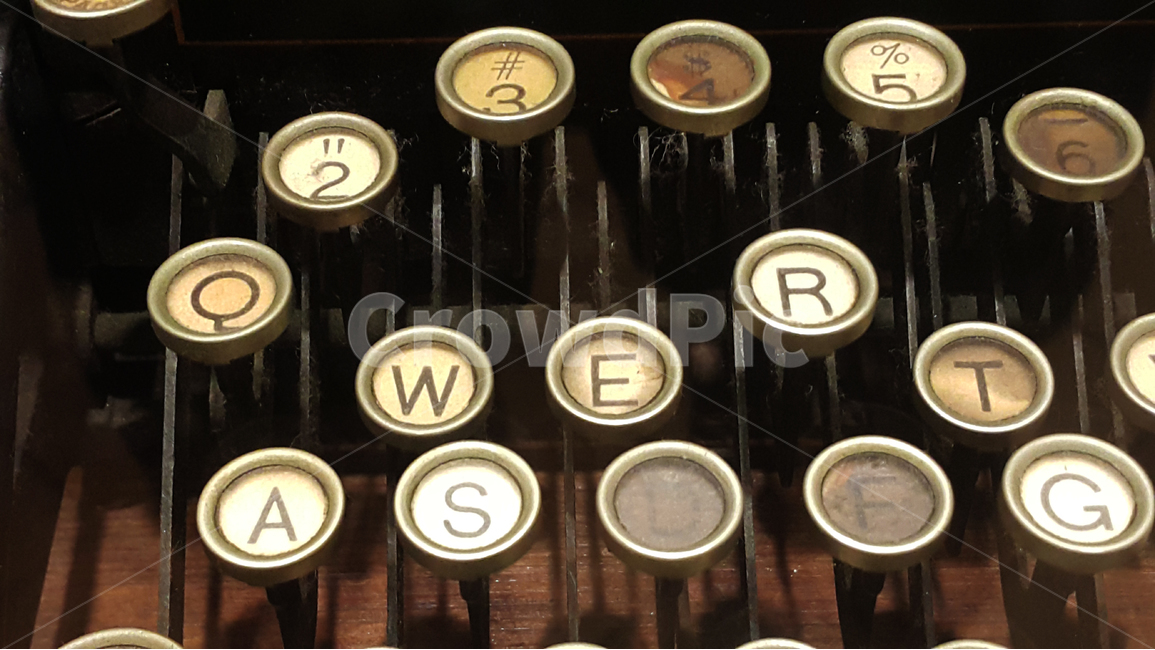 타자기,빈티지,자판,골동품,낡은,빈티지사진,빈티지느낌,빈티지감성,vintage,사물,물건,오브젝트,thing,object,matter