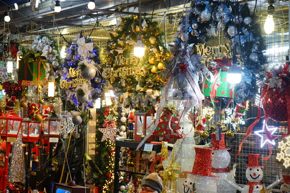festival,제전,person,사람,human,인간,crowd,군중,크리스마스,xmas,goods,christmas
