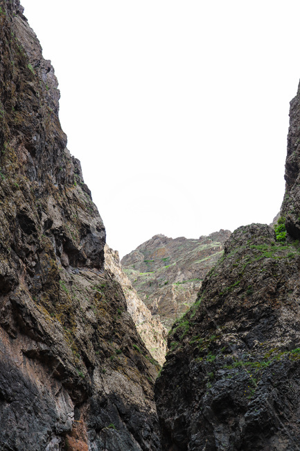 계곡,골짜기,valley,cliff,낭떠러지,nature,자연,outdoors,옥외,바위,rock