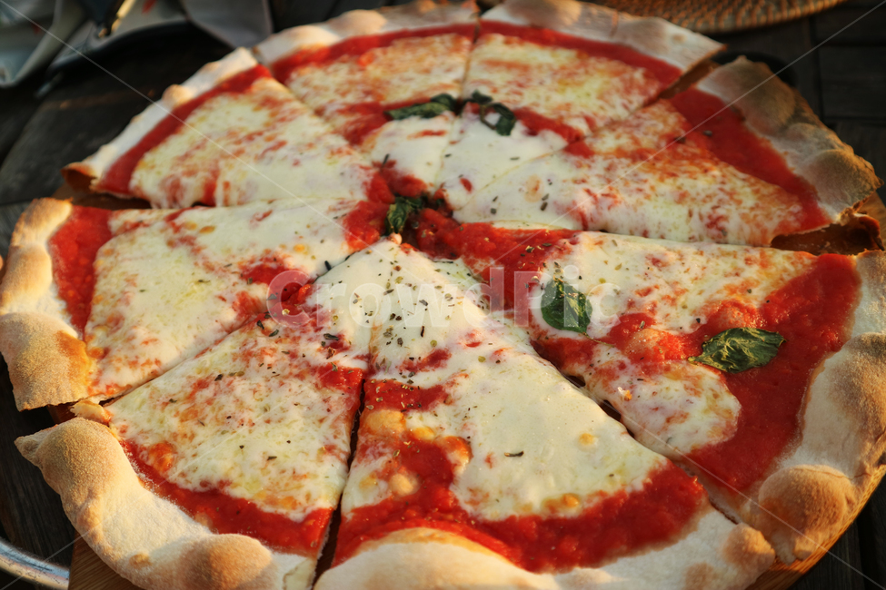 마르게리따피자,피자,화덕피자,이탈리안요리,음식,요리,food,식사,외식,pizza,italianfood,맛있는,먹음직스러운,음식,식재료,요리,food,cook,meal,dishes,food reserves,양식,서양음식,서양요리,western food,western dishes,western meal,western cook