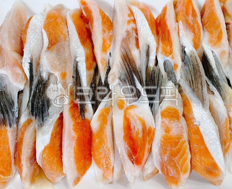 연어배꼽살,연어배꼽살구이재료,특수부위,생선,연어,구이용,음식,식재료,생선구이재료,fish,food